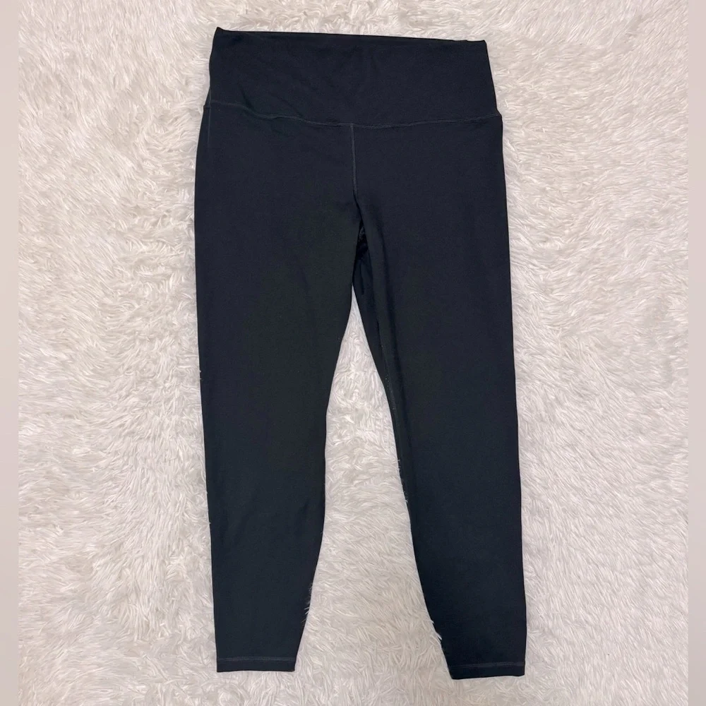 Gilly Hicks Black Leggings with High Waist and Full Length